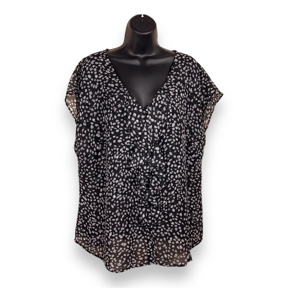 2X RELATIVITY BLACK WHITE DOT PRINT BLOUSE SEMI SHEER RUFFLE PLUS VNECK